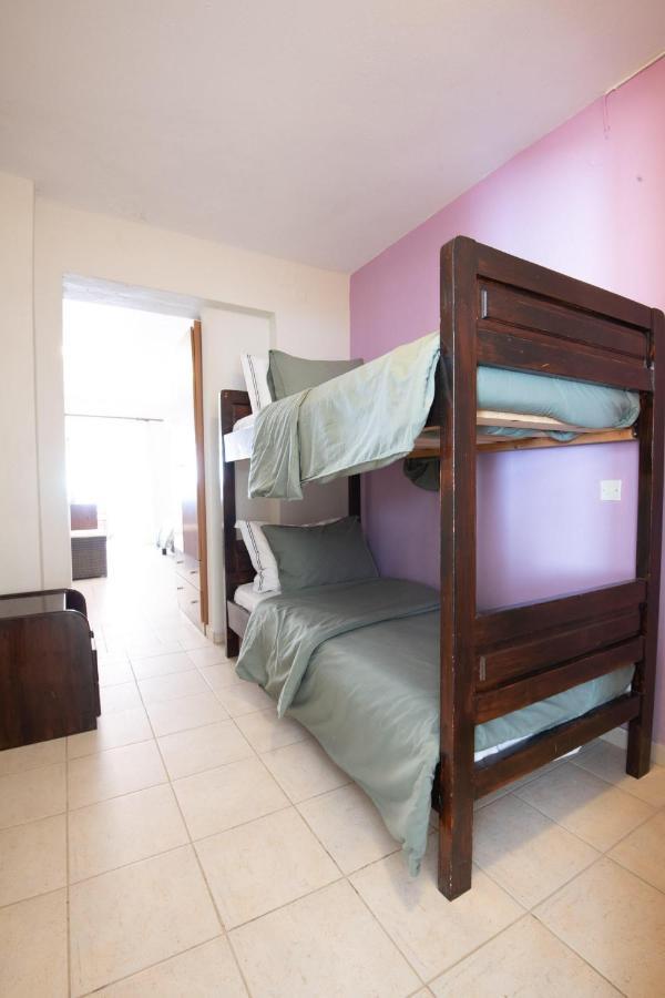 Puerto Seaside Rooms Akhladherí Esterno foto