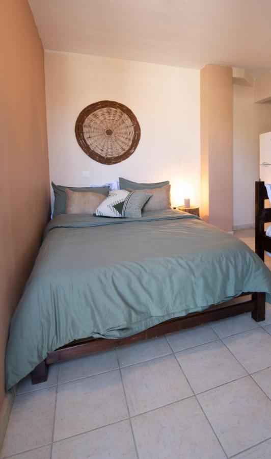 Puerto Seaside Rooms Akhladherí Esterno foto